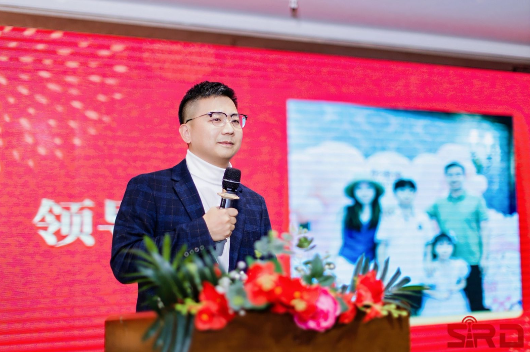 1e13ef0c-080a-4a9c-9b59-b68e868be03f