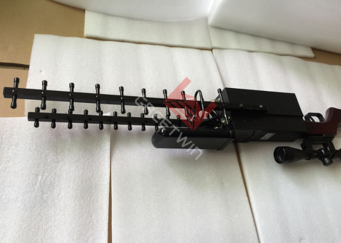 2.4G 5.8G GPS Glonass Gun 反无人机干扰器，无人机干扰器高达 800m 60 瓦