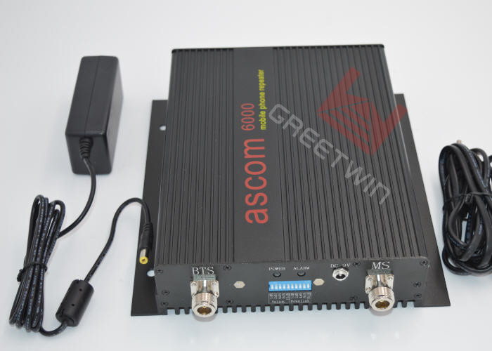 23dBm 功率双频手机信号增强器 GSM 900MHz WCDMA 2100MHz