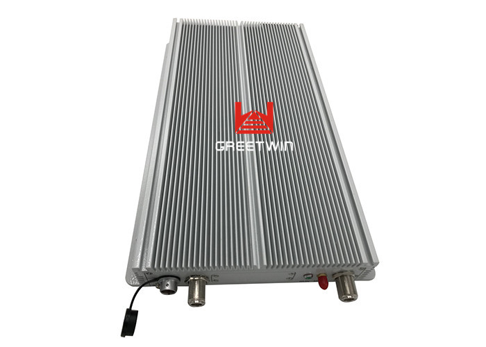 4 个子频段手机信号增强器 75dB 23dBm 2100MHz 带短信控制
