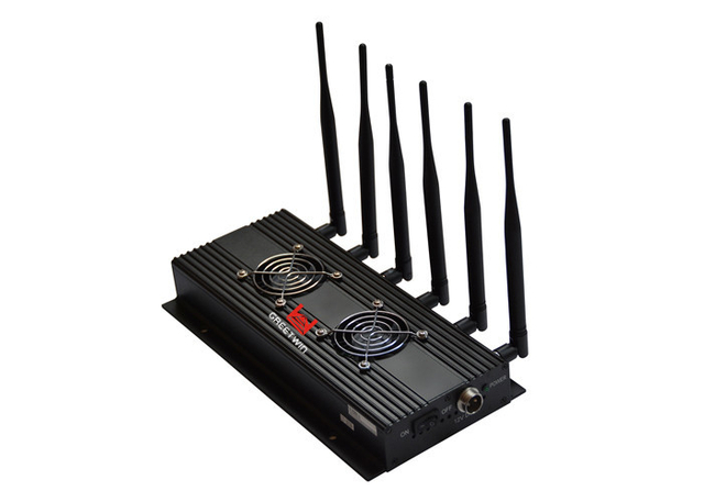 适用于 3G 4G 手机的大距离 WiFi 设备拦截器 WiFi Verstoorder