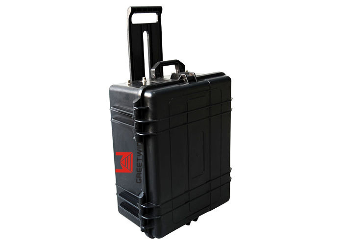 战术 WiFi 网络干扰器 VHF 135 - 174 MHz UHF 400 - 470 MHz 盒式