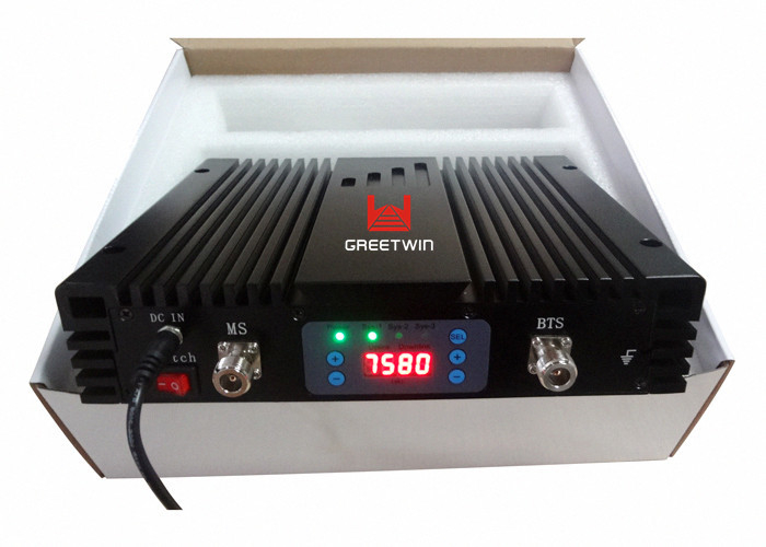 带 LED 数字面板的 30dBm GSM 放大器手机信号增强器
