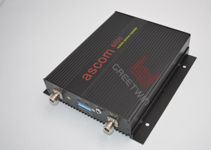 覆盖范围广的双频手机中继器 GSM 900MHz 和 DCS 1800MHz